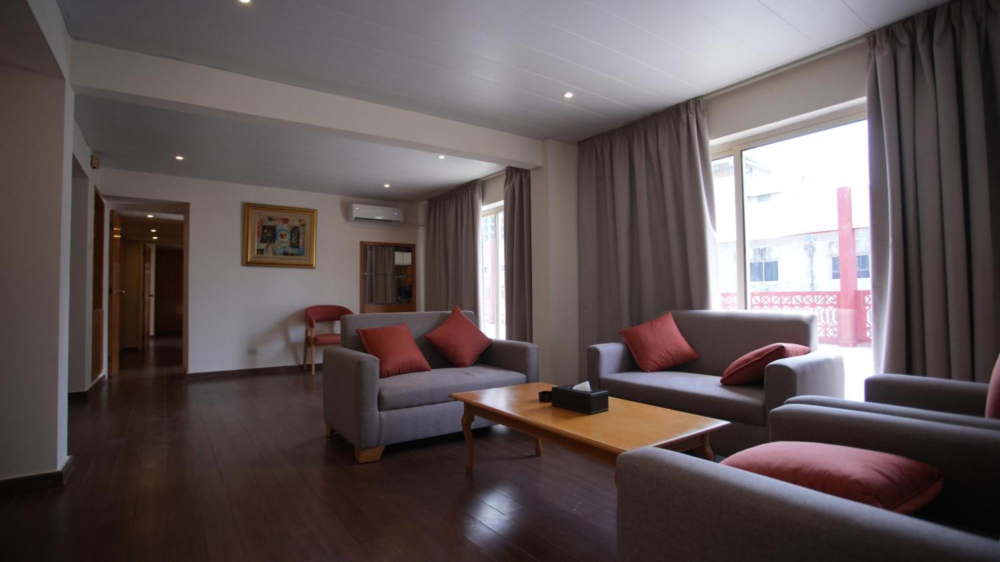 Hotel Manara Riva