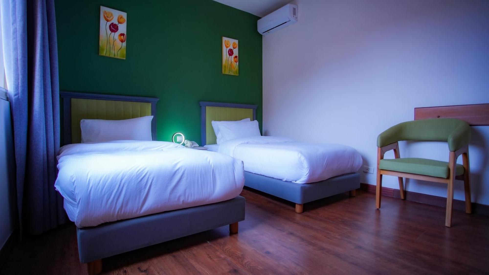 Manara Riva Hotel
