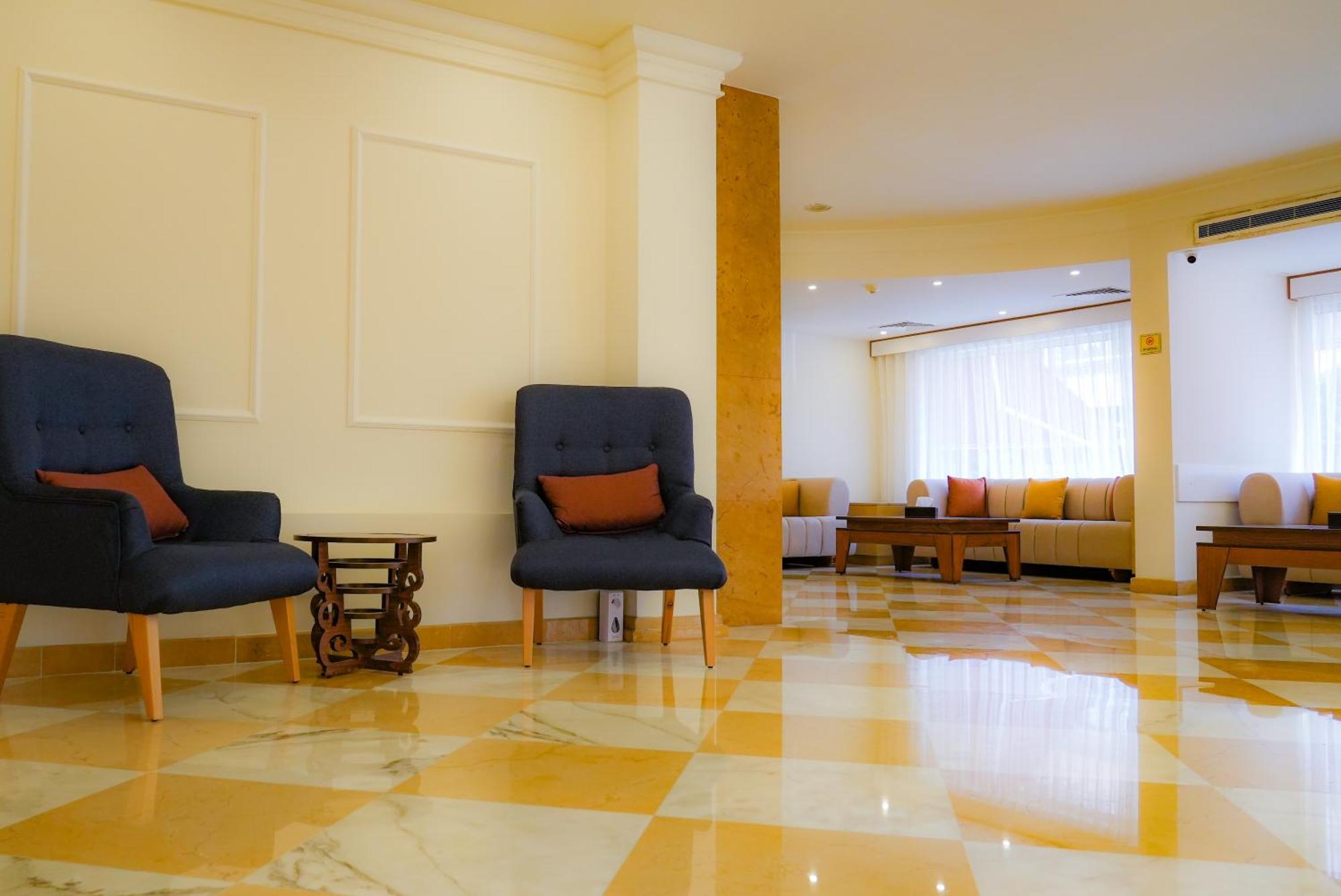 Hotel Manara Riva